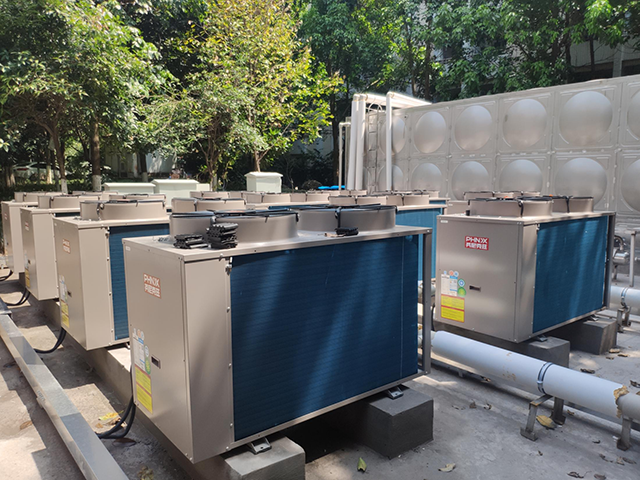 40台芬尼克兹空气能热泵为长江师范学院热水保驾护航